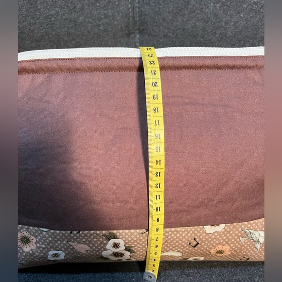 Big Cosmetic and Make-Up bag - Picture 10 of 11